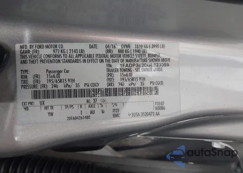 2016 Ford Focus S z USA, uszkodzony, nr VIN 1FADP3E26GL323959